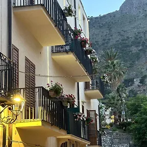 Gasthof Badia & Breakfast, Castellammare del Golfo